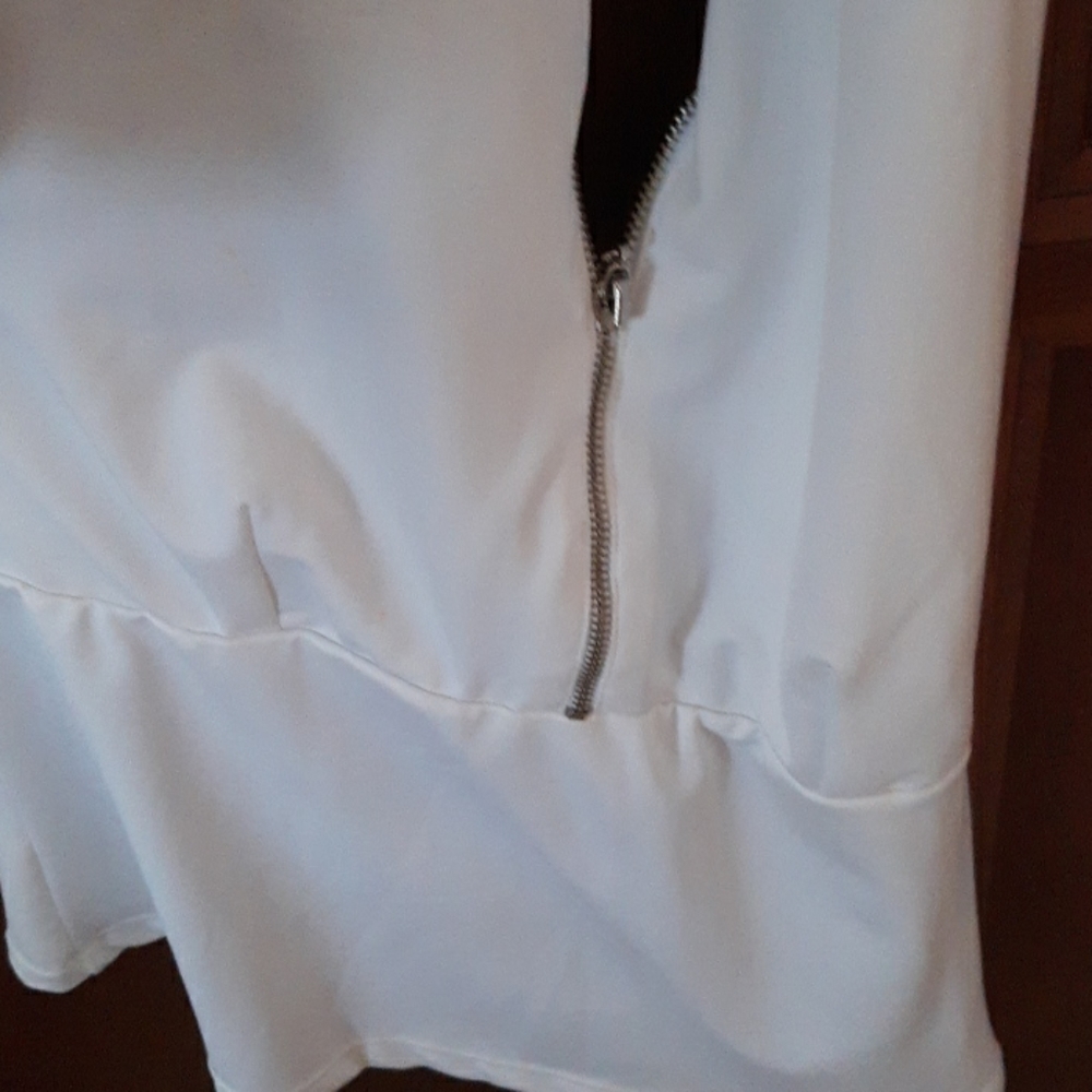 Top - Picture 6 of 8